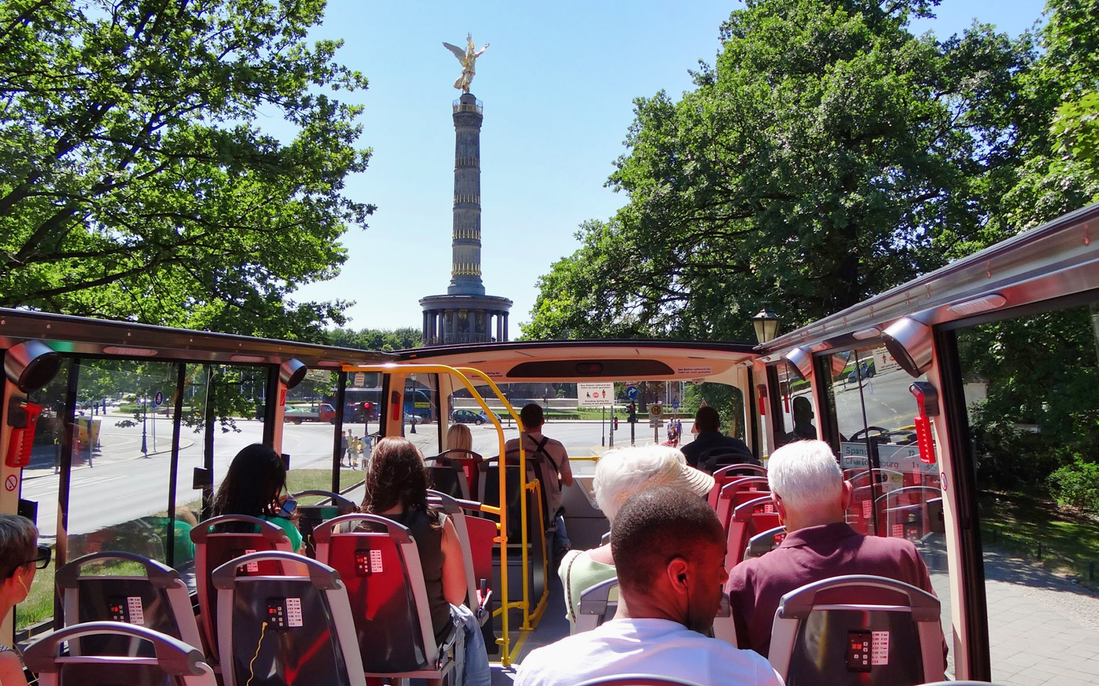 Image of City Circle: All in One Bus & Boat Hop On Hop Off Tour
