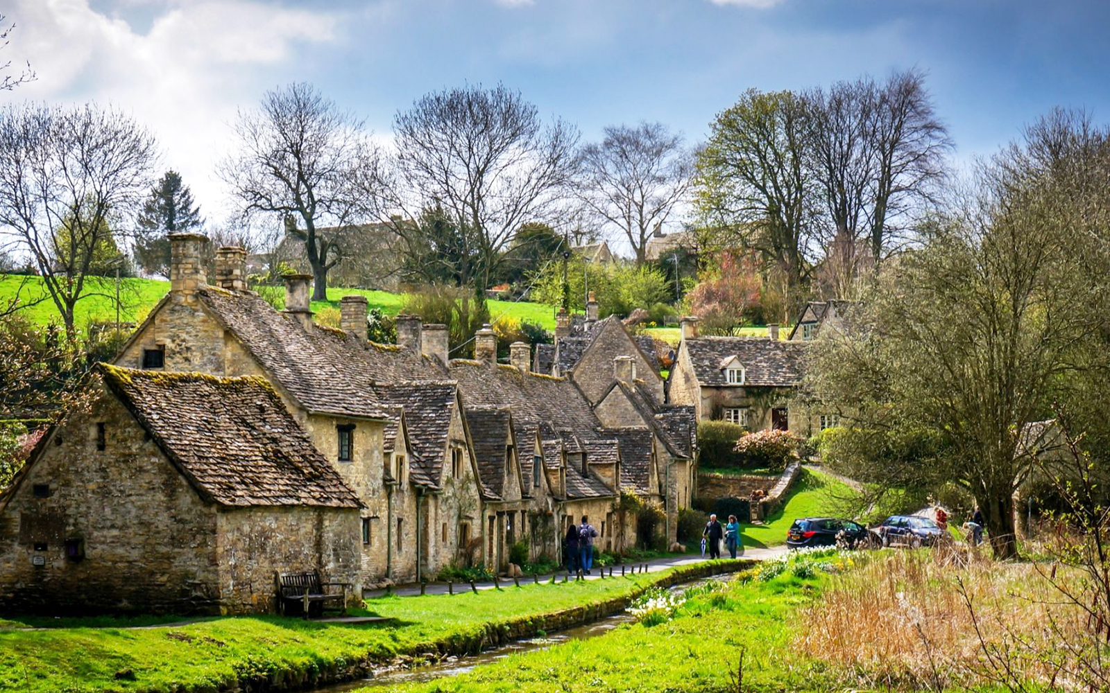 Image of Walking Tour of Cotswolds Villages with Lunch