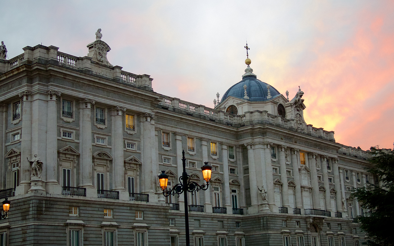 Image of Guided Tour with Fast Track Access to the Royal Palace of Madrid