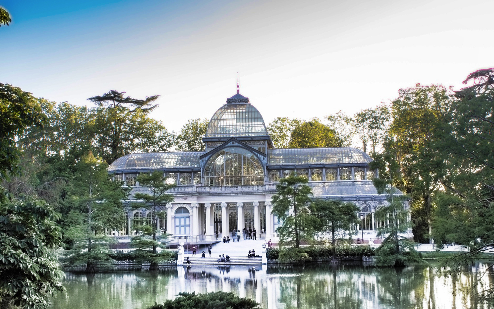 Image of Madrid’s Royal Palace and El Retiro Park Guided Tour