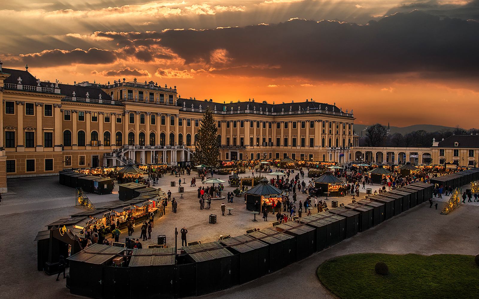 Image of Schönbrunn Palace: Mozart & Strauss Concert and Christmas Market