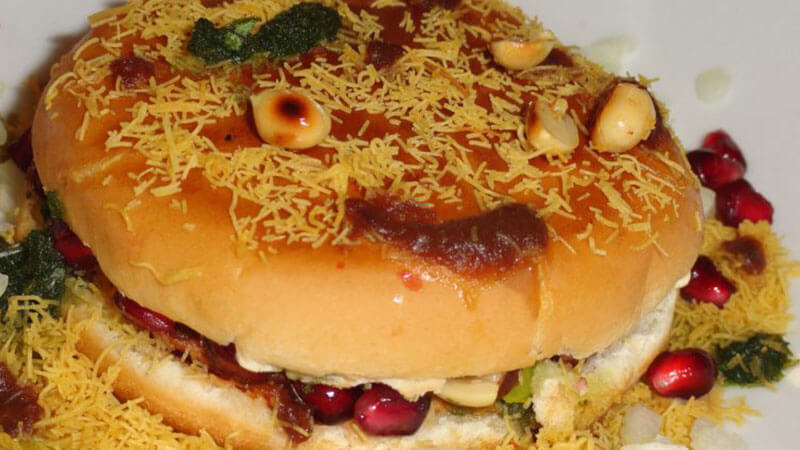 Most Popular Street Foods to Enjoy from Top Indian Cities