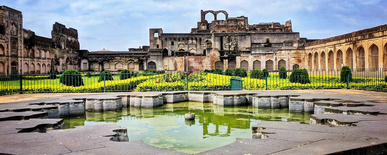 Top 10 Stunning Destinations to Visit in Hyderabad for Tourist-EaseMyTrip