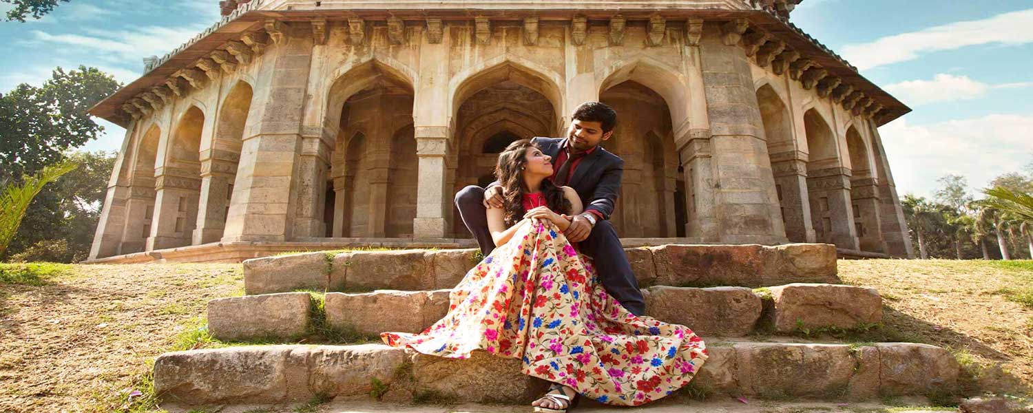 Top 8 Romantic Places for Couples in Delhi to Spend the Best Time