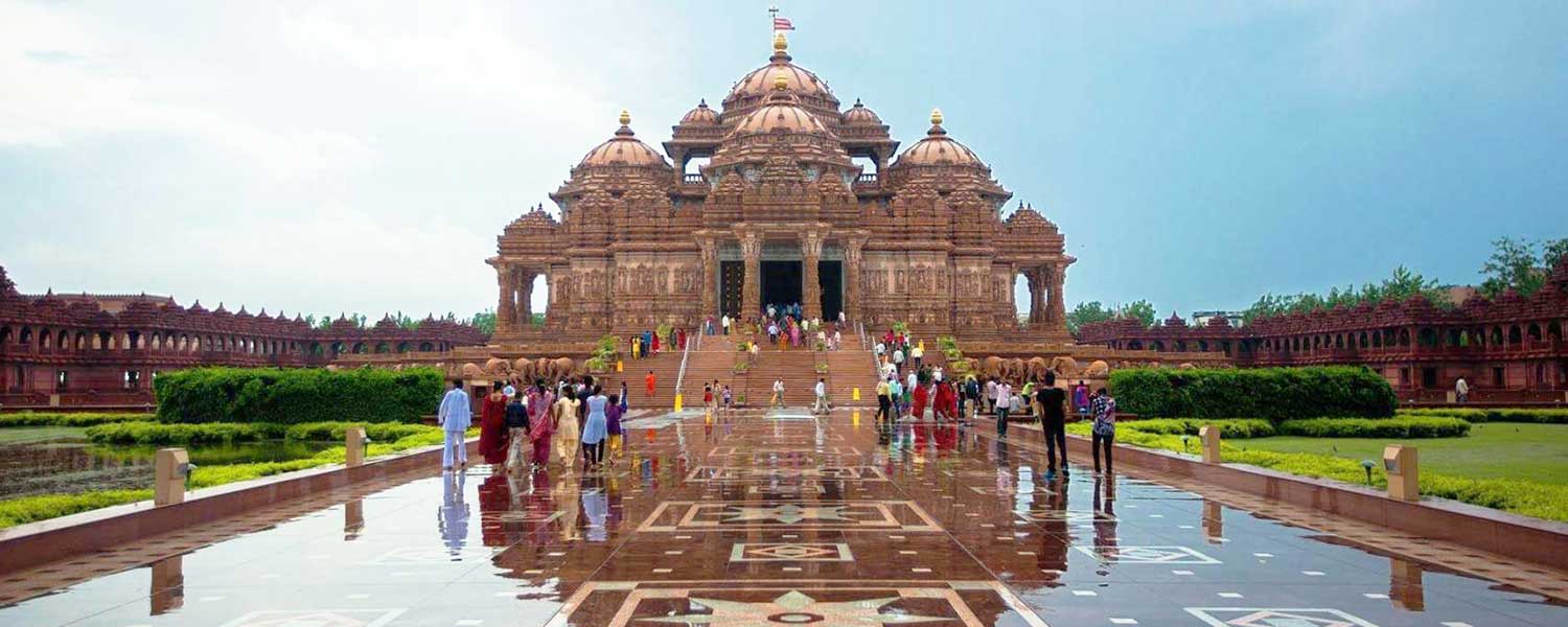 Detailed Information about Akshardham Temple in Delhi-EaseMyTrip
