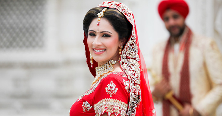 Two Styles of Indian Bridal Look Photography