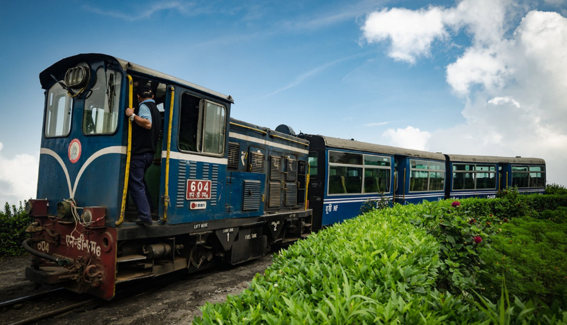 Darjeeling himalyan railways