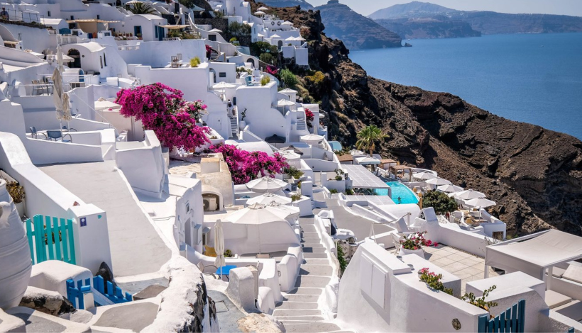 Katikies Hotel Santorini: Oia, Greece