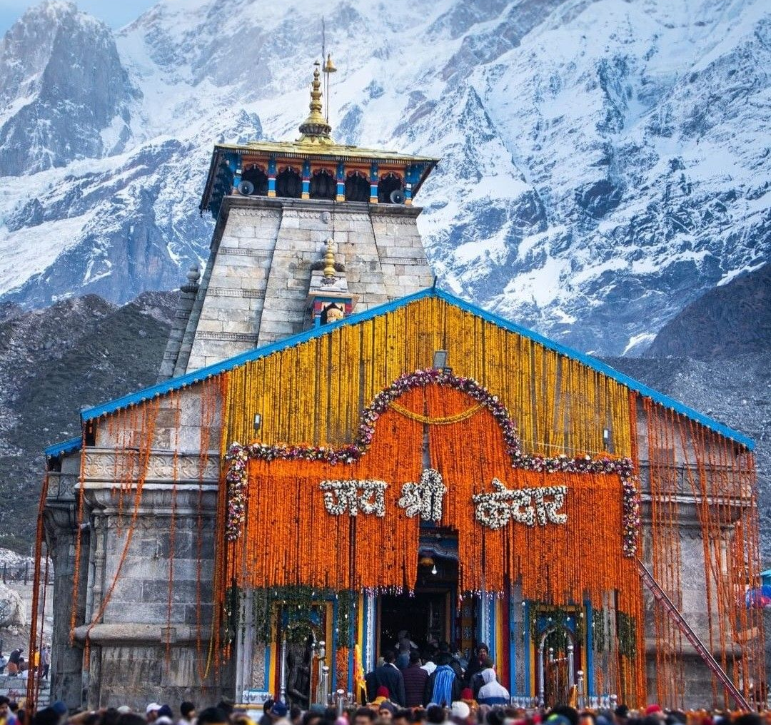 Kedarnath Jyotirlinga Darshan by Helicopter