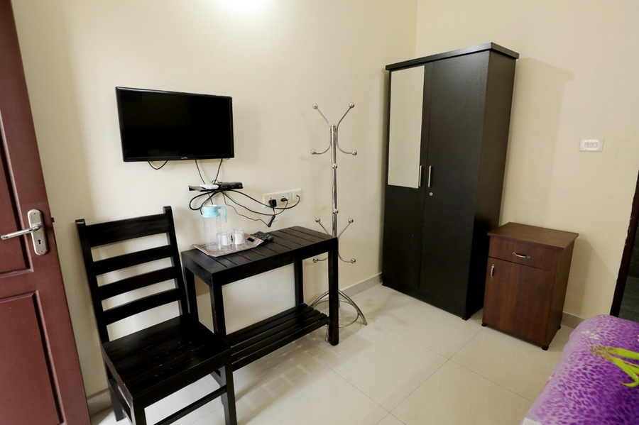 Classique Inn,Smh Complex, Kamaleswaram, Manacaud Po, Trivandrum -695009,2 star