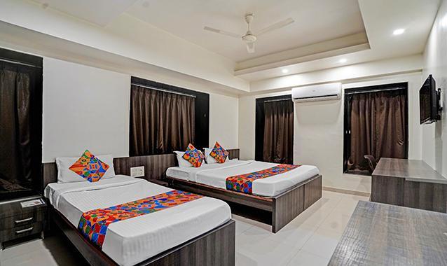 via royal inn i