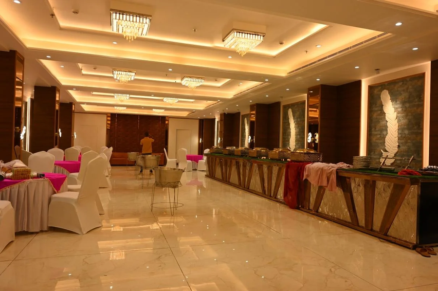 Hotel Rs Grand,Jalil Pur,3 star