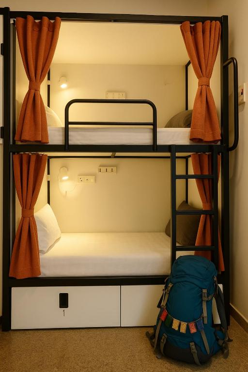 the metrostay at new delhi railway station