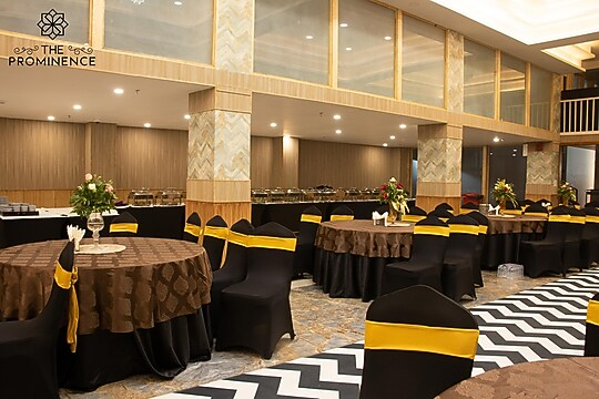 The Prominence Hotel,Malsi,4 star