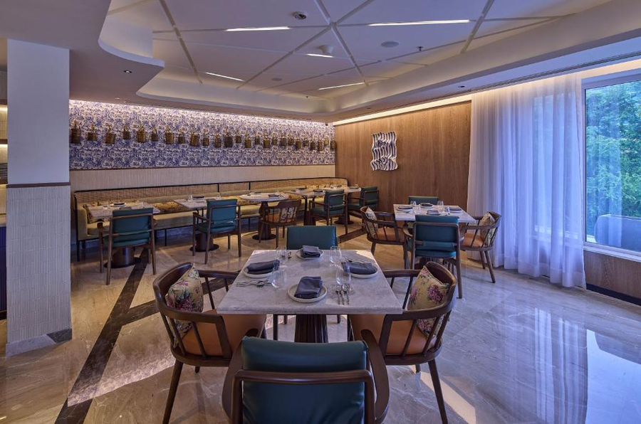 iconiqa hotel mumbai international airport