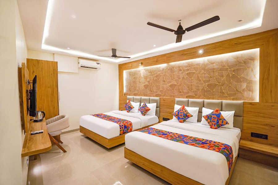 fabhotel well back
