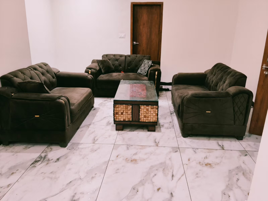 hotel royals zirakpur