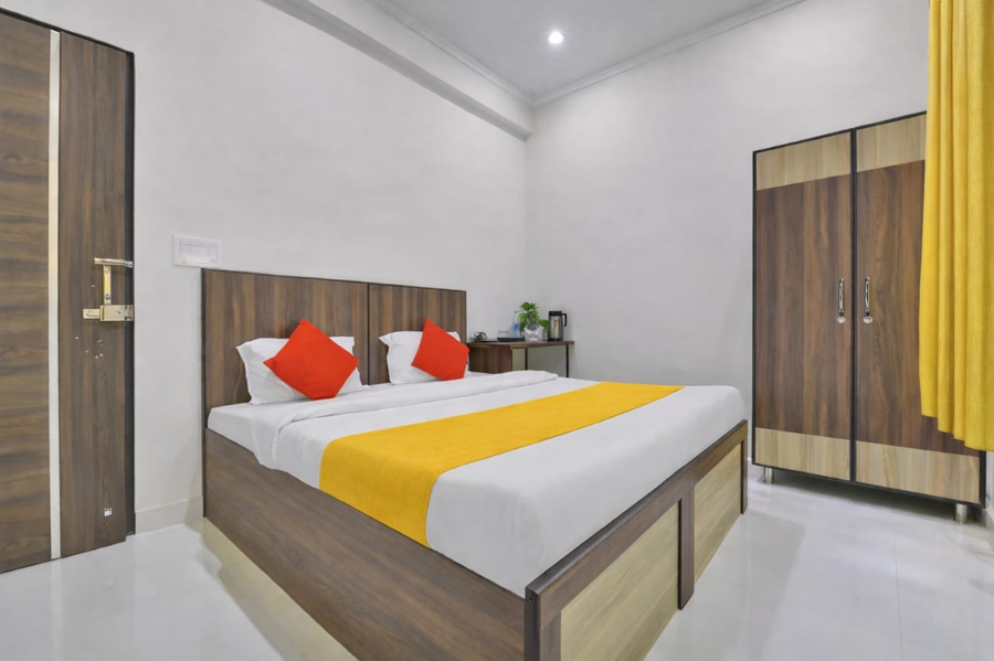 Hotel The Gold By Yatrik Hotels,,3 star