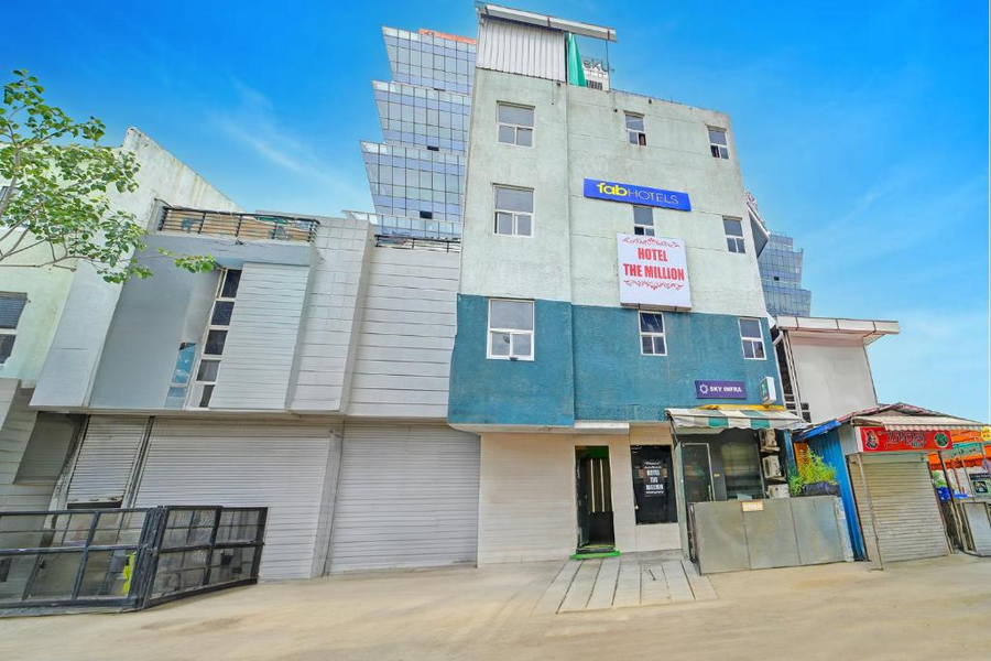 Fabhotel Million,,3 star