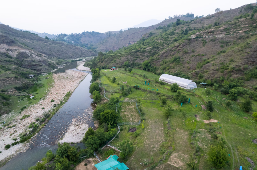 himkosi farm by the river