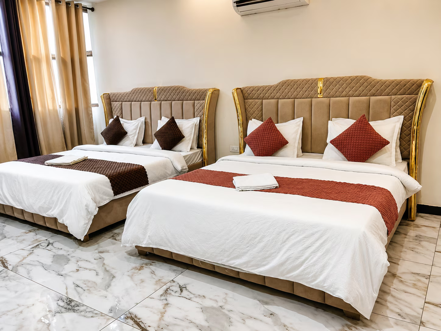 hotel royals zirakpur