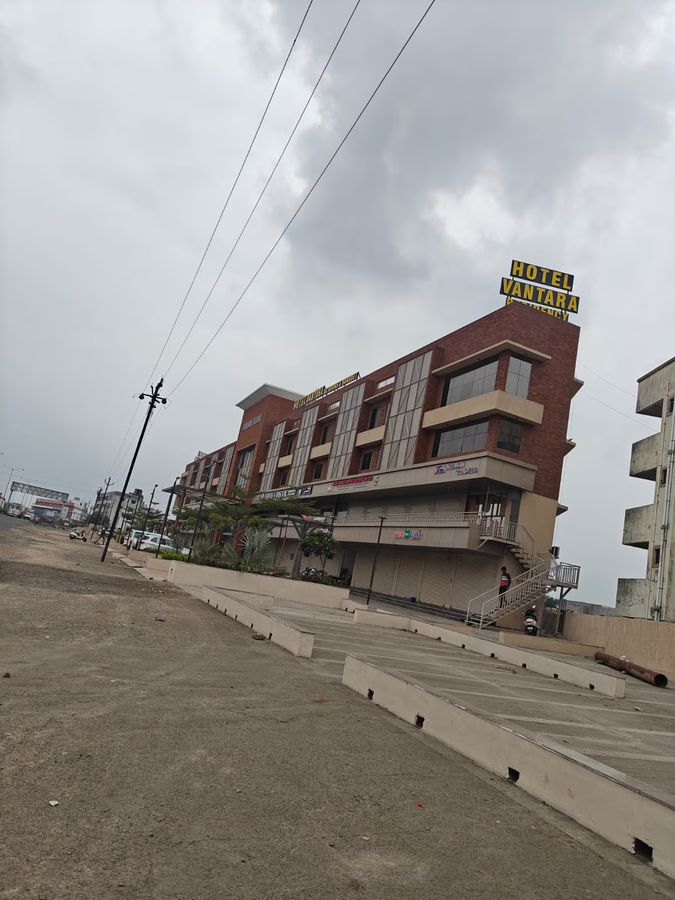 Hotel Vantara Residency,,3 star