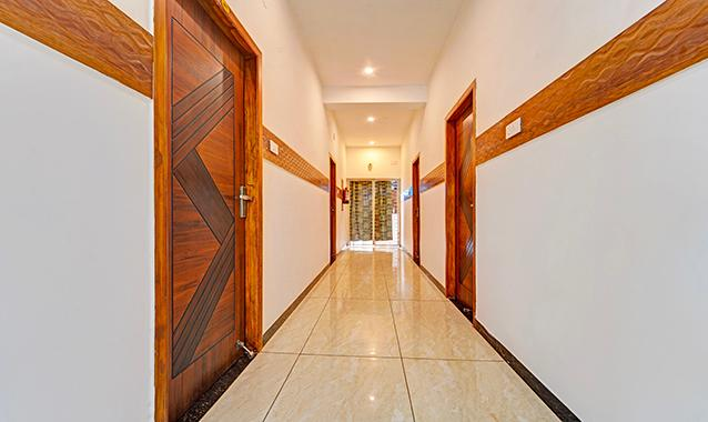 fabhotel raja residency
