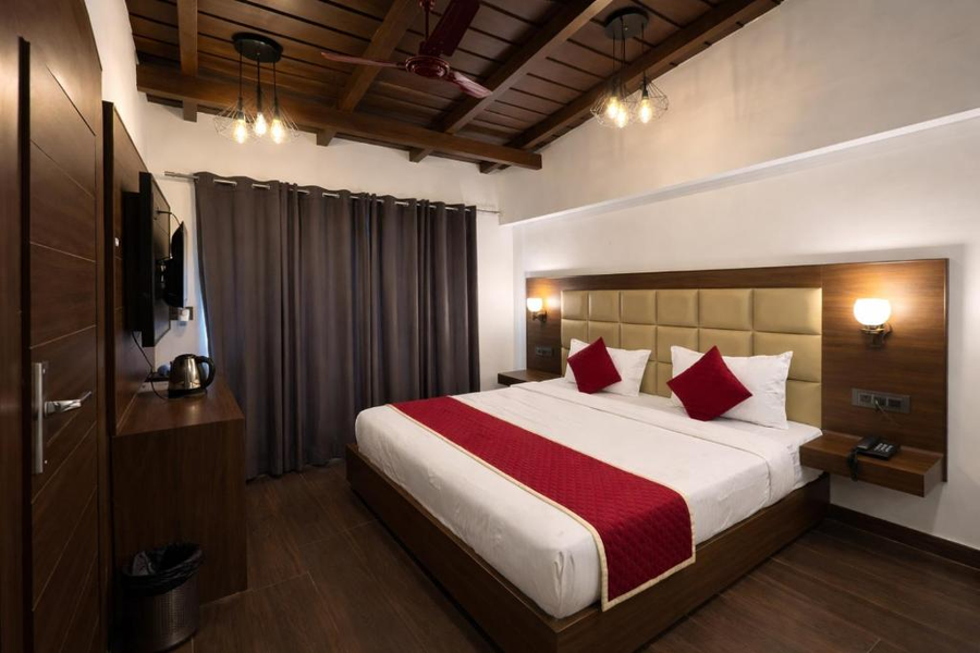 Naini Jungle Retreat,,3 star