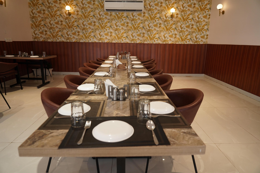 7 Hills Resort,,3 star