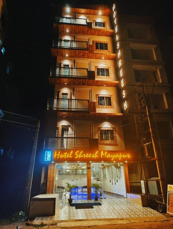 Hotel Shreesh Mayapur,,3 star