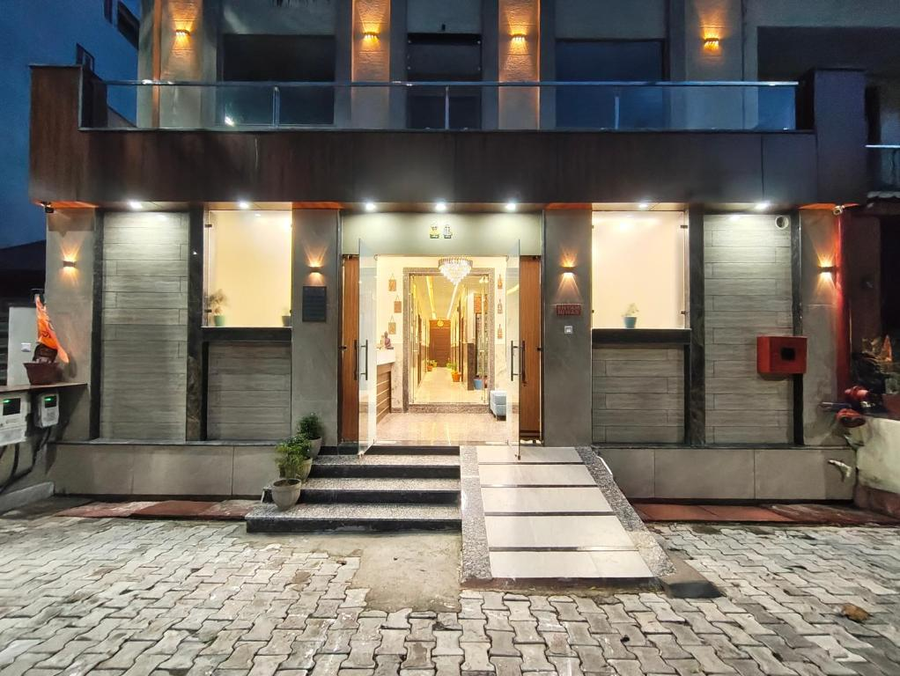 Hotel Taj Belleza Vista,,3 star