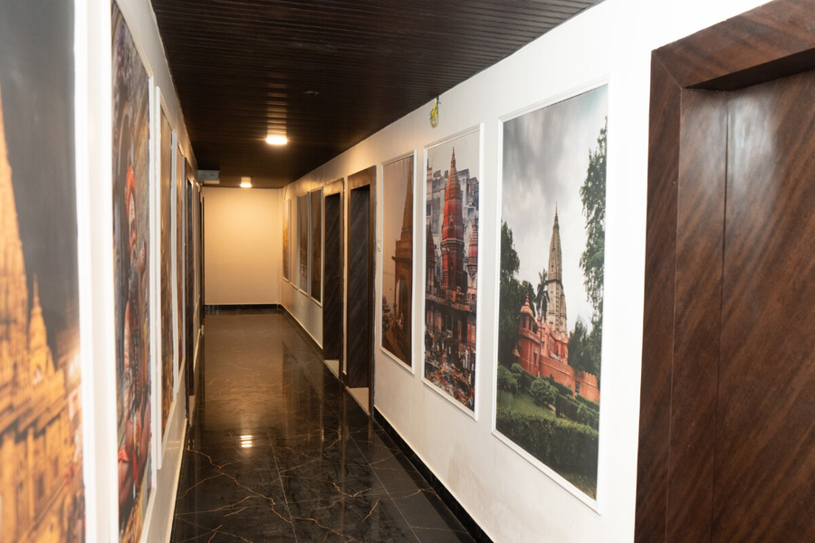 Laxmi Vilas,Jahumandi,3 star