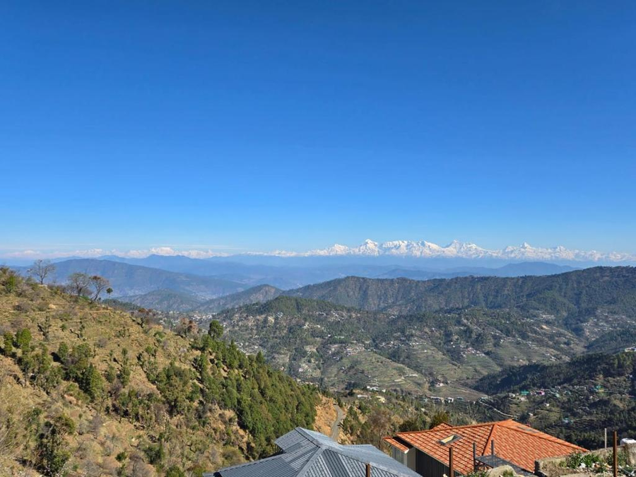 Qcent Club Mukteshwar,,3 star
