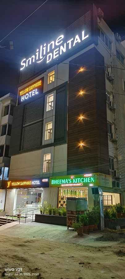 Yellow Sapphire Hotel Hitech City,Madhapur,3 star