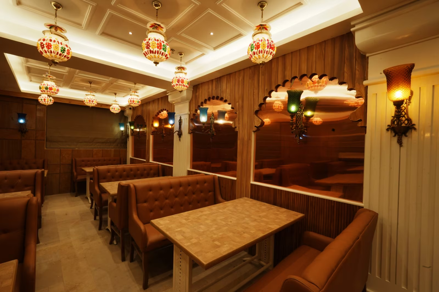 Hotel Surya Palace,,3 star