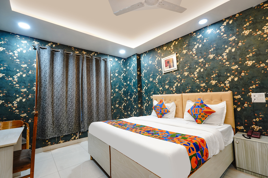 Fabhotel Expressway 135,W-006, Sector 135, Sector 135, Noida 201304,3 star