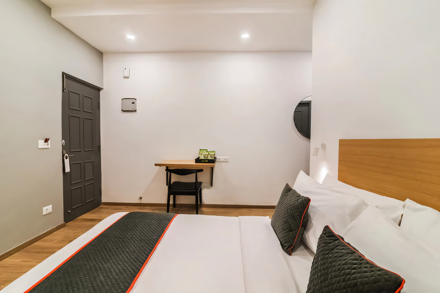 Rg Suites Thoraipakkam,,3 star