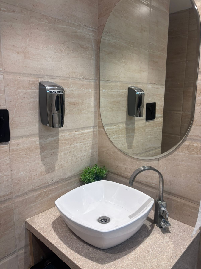 Siya Residency,Anand Vihar,2 star