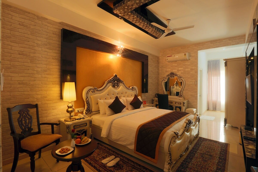 Premier Suites Business Hotel,,3 star