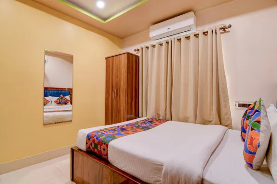 Fabhotel Iubit,Dokan Tala, Anandanagar, Jugberia, Bilkanda, Muragachha, Sodepur, Kolkata 700110,3 star