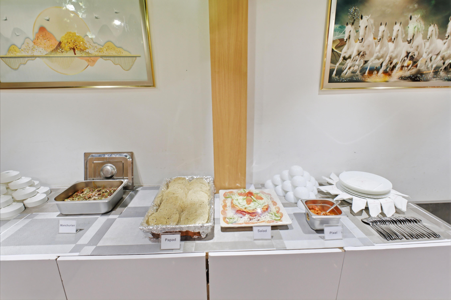 Continente Inn,Faizabad,3 star