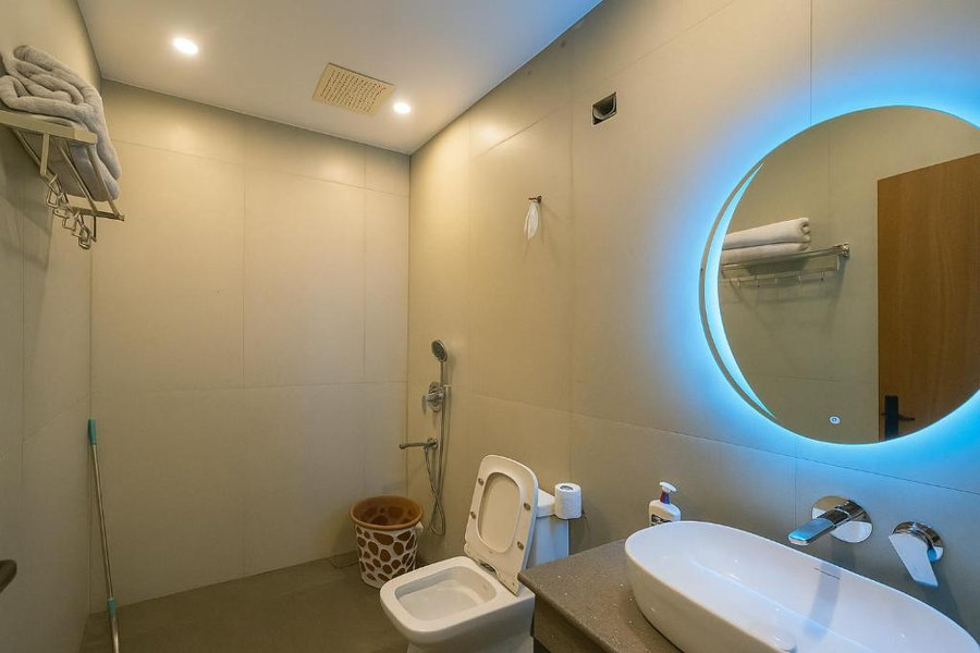 the metrostay at new delhi railway station