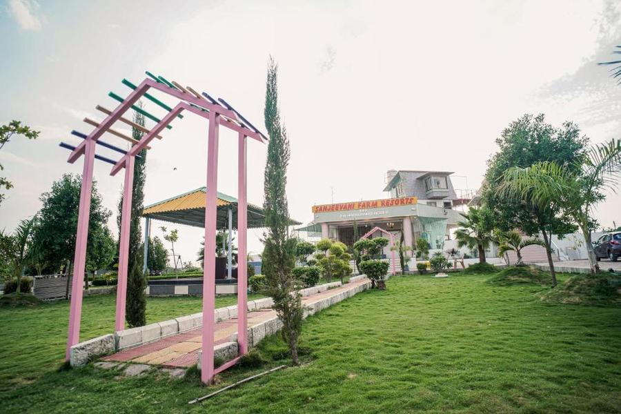 sanjeevani farm resorts