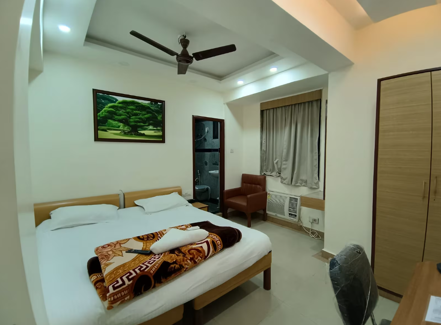 Hotel Goldenkey,,3 star