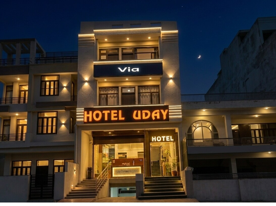 Via Uday - Nr. Albert Hall Museum,Adarsh Nagar Road, Near Geeta Bhawan, Raja Park, Bees Dukan, Adarsh Nagar, Adarsh Nagar, Jaipur 302004,3 star