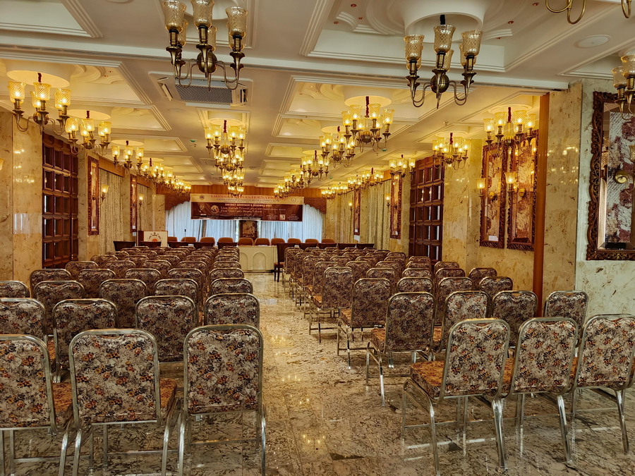 Hotel Surya Palace,,3 star