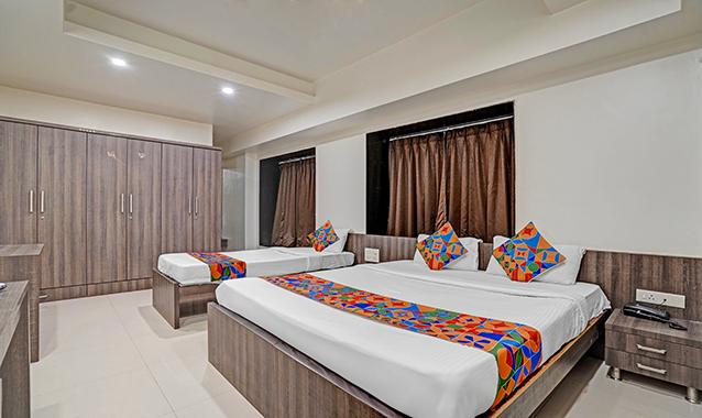 via royal inn i