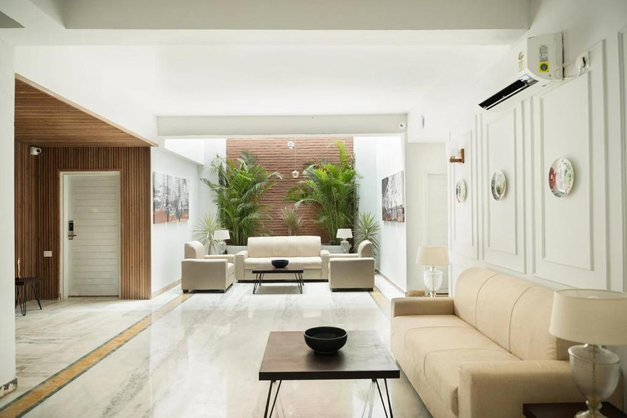 Bedchambers Suites,,3 star