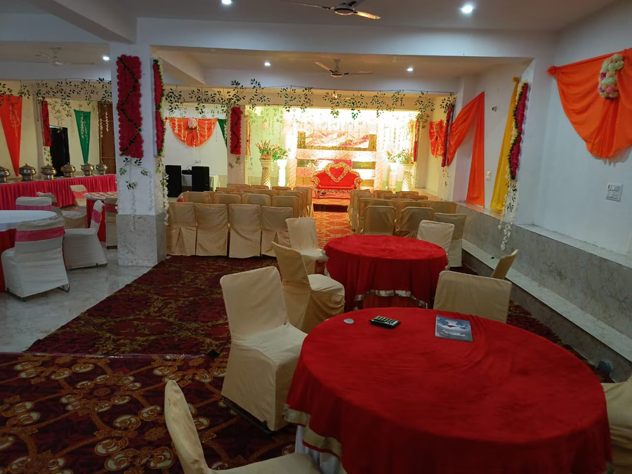 Hotel Hari Kripa Dham Near Prem Mandir By Hrg,Vrindavan,3 star