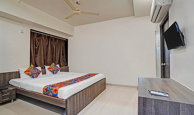 via royal inn i